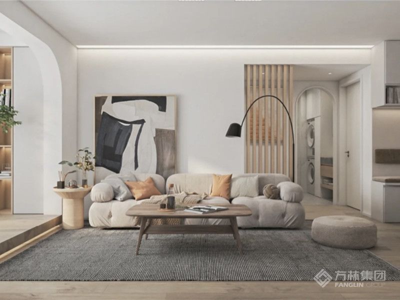 客厅电视墙柜子与开放格设计，增加收纳空间，沙发墙原木色隔断设计，解决了沙发摆放问题。